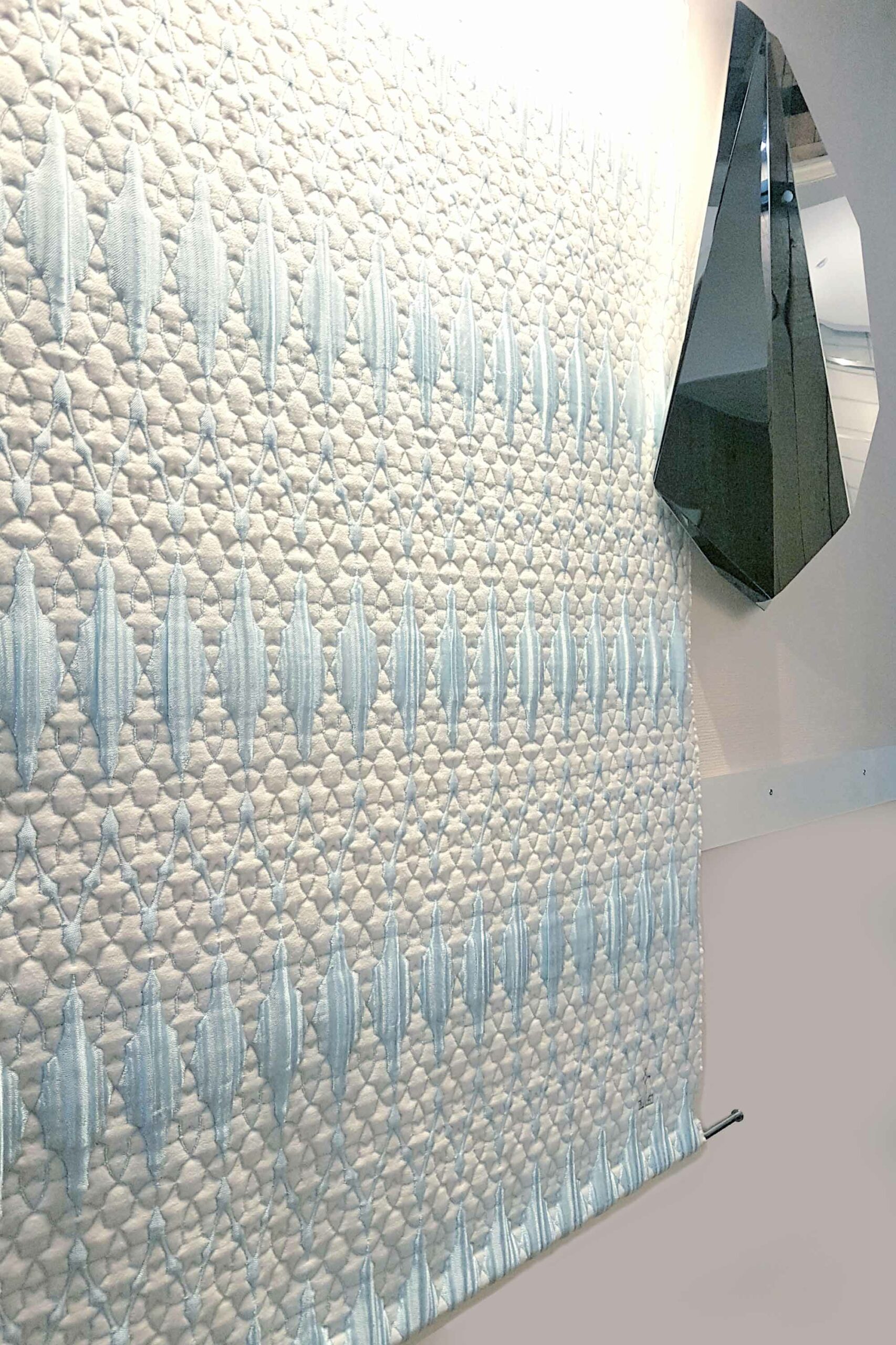 home-textile-room divider wall hanging white-blue-wall art