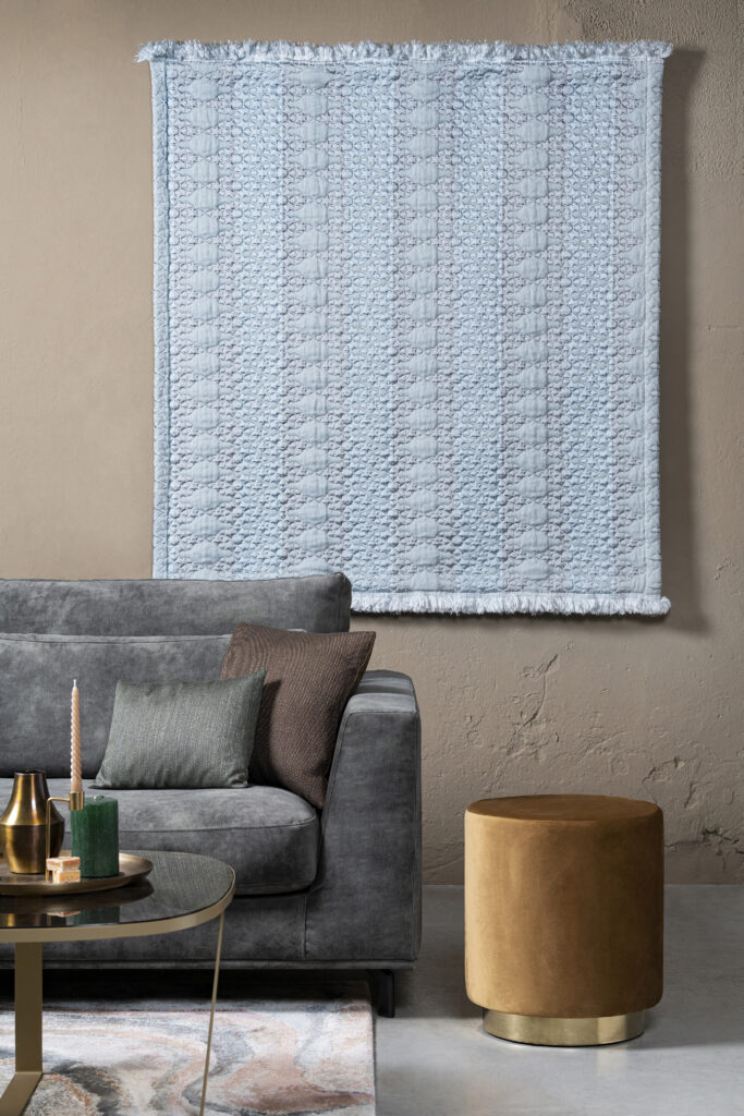 Halle Design textile products - Tapestry Infinity Waves