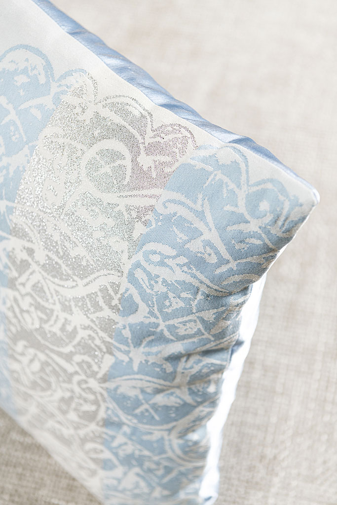 Textile products- decorative cushions - Arabesque light blue XL